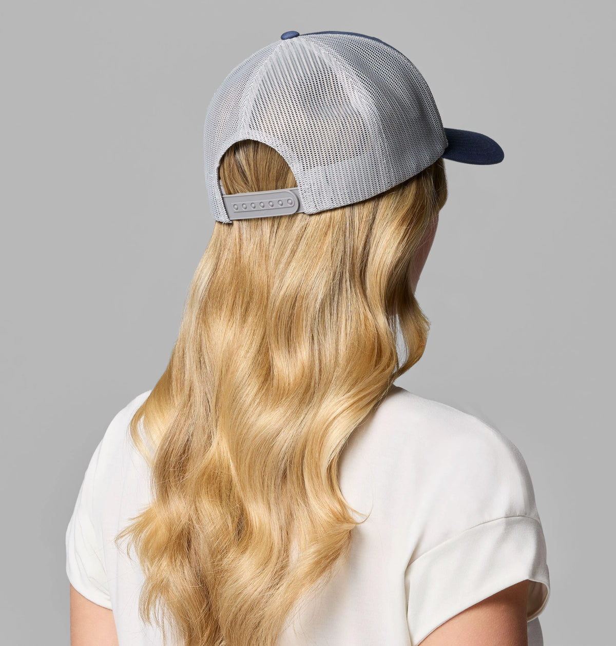 Dark Mountain, Columbia Grey,