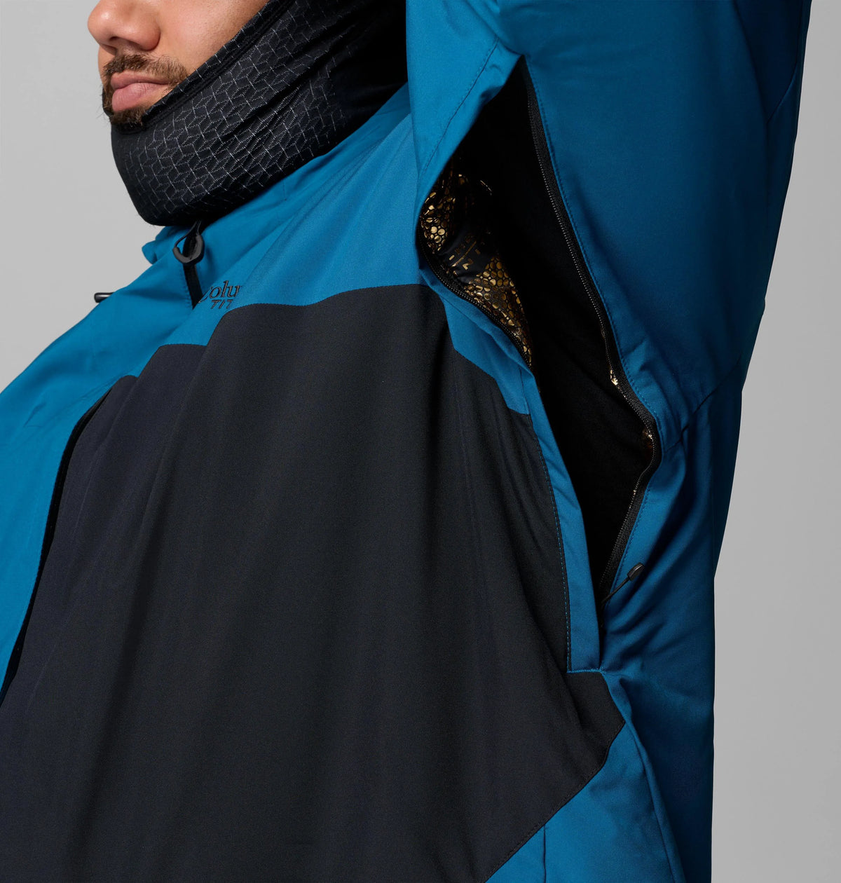 Phoenix Blue, Black
