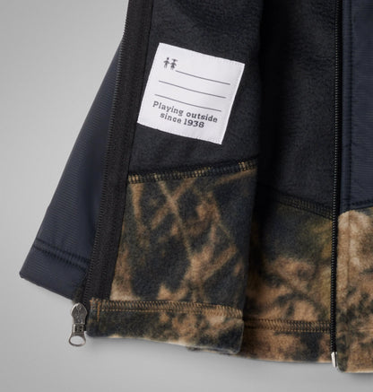 Timberwolf, Black