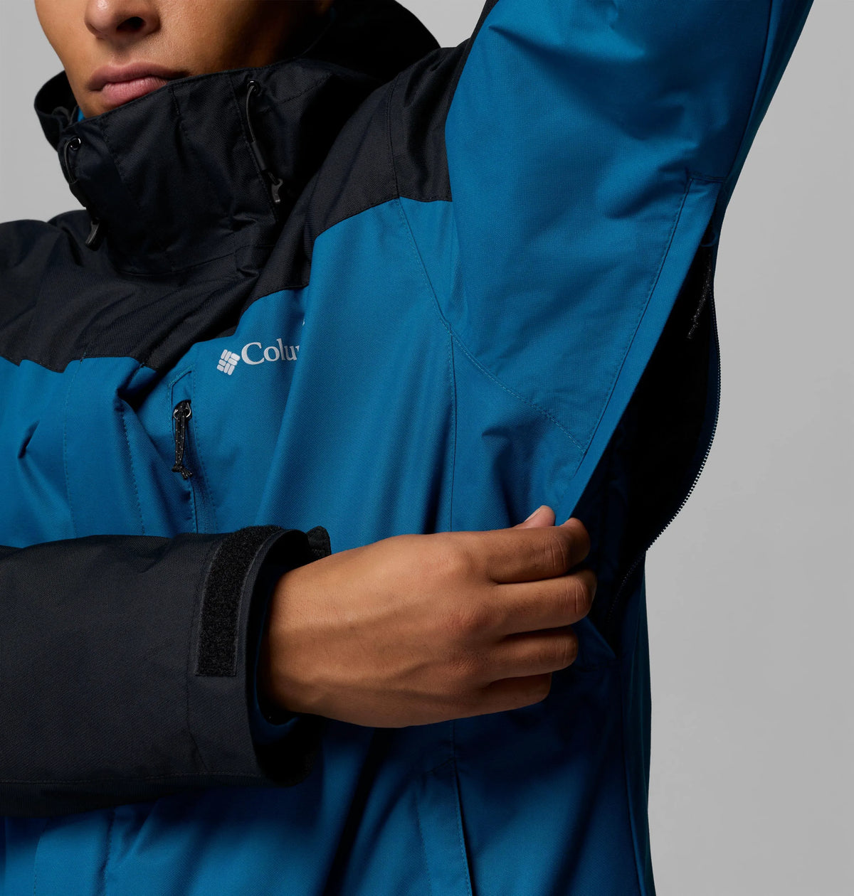 Phoenix Blue, Black