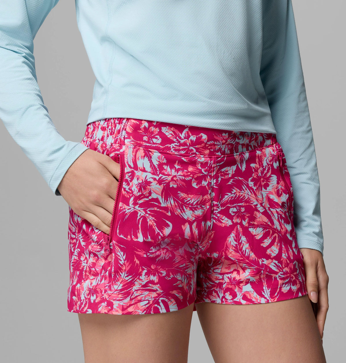 Guava Pink, Vacay Blooms