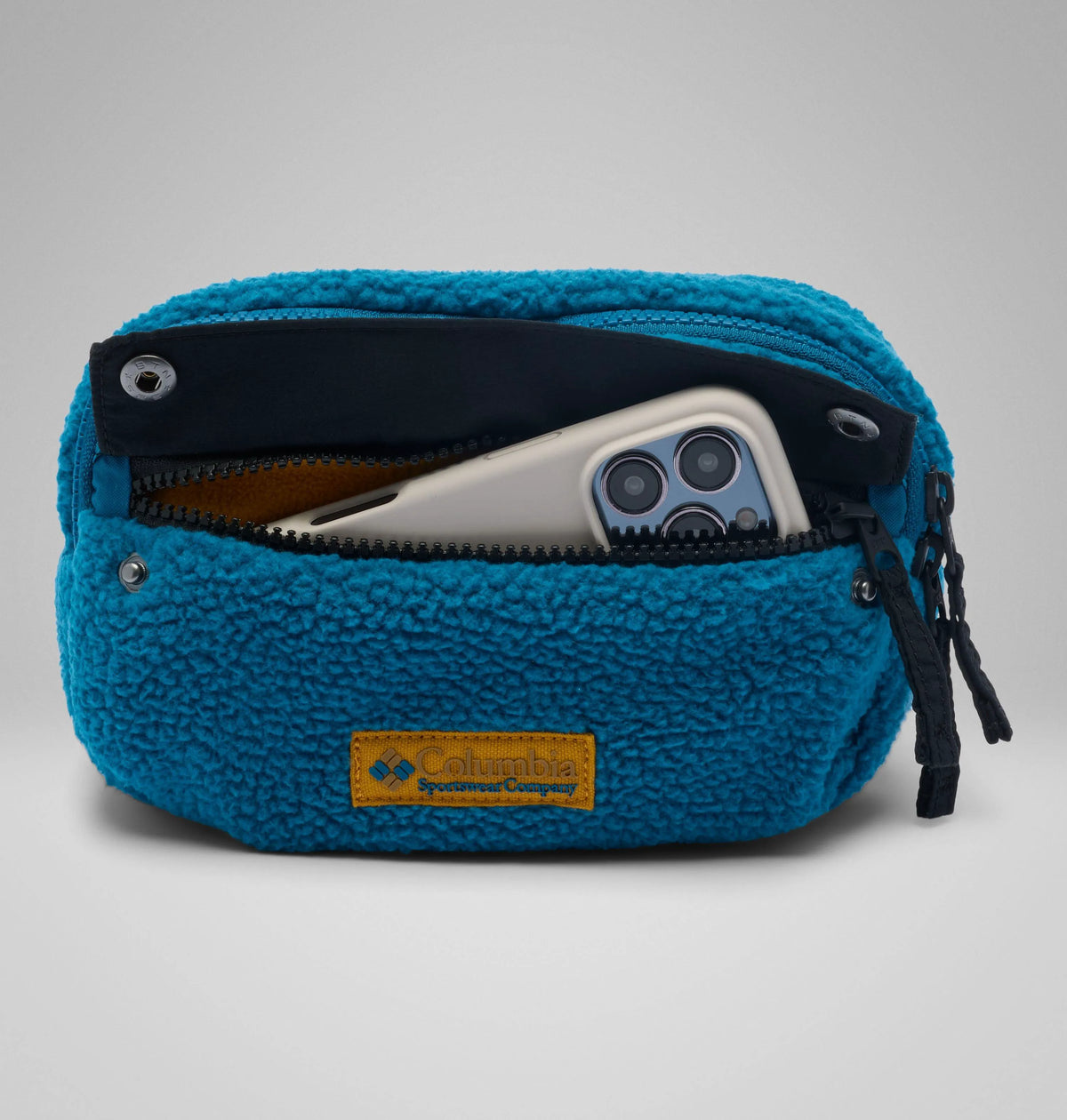 Phoenix Blue, Black