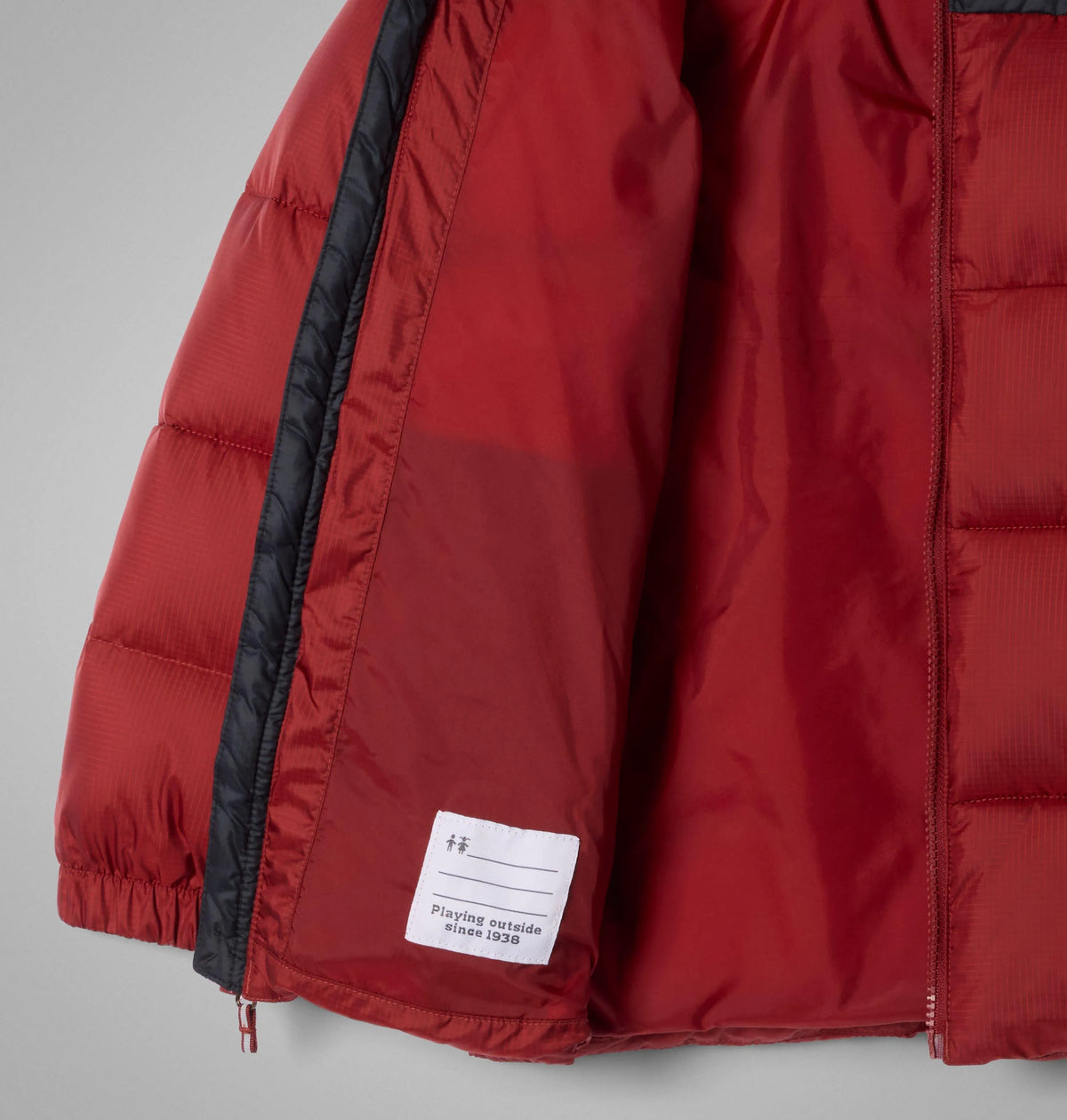 Red Oxide, Black