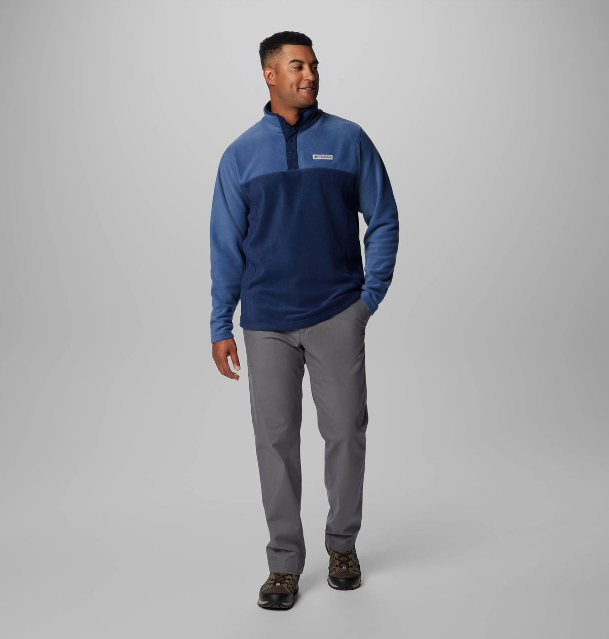 Collegiate Navy, Dark Mountain