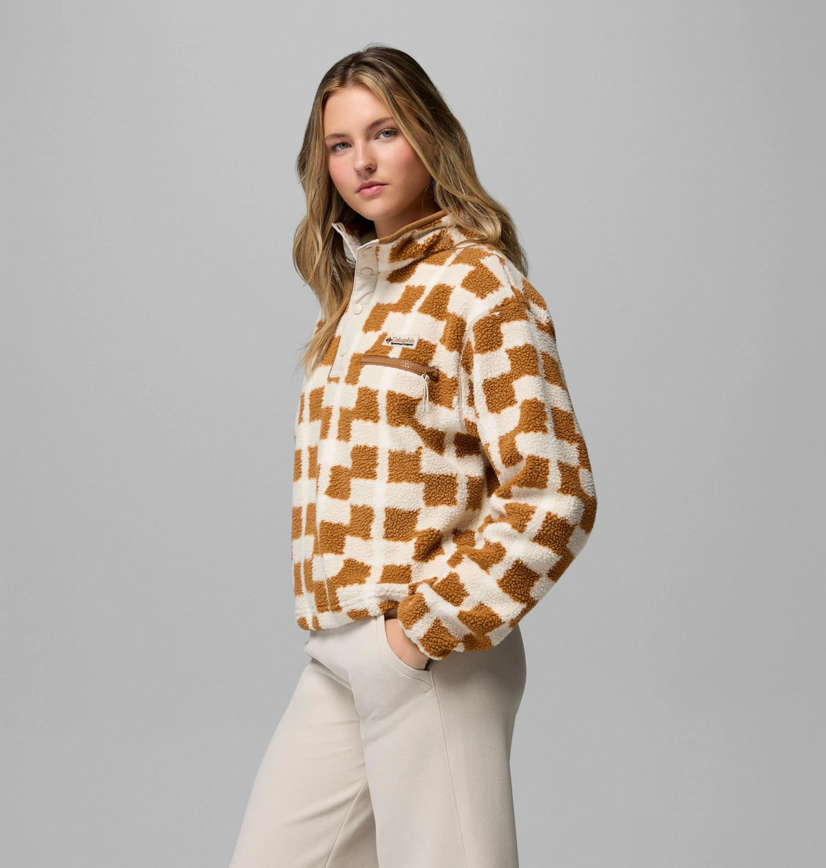 Camel Brown, Geostack