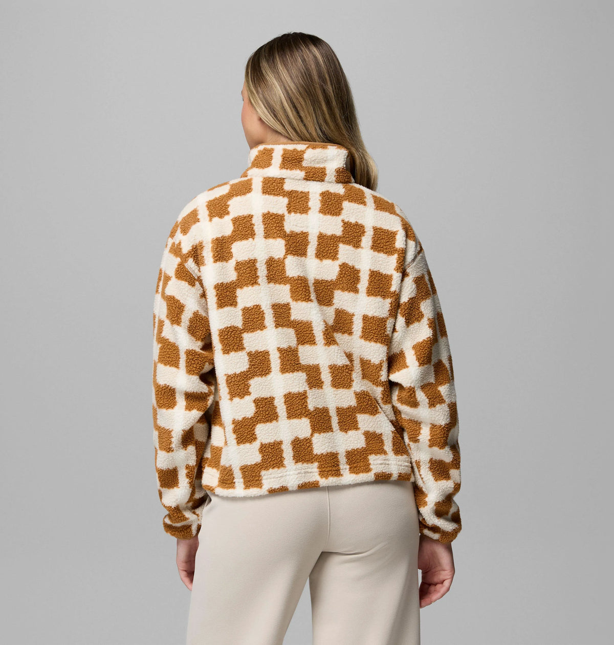 Camel Brown, Geostack