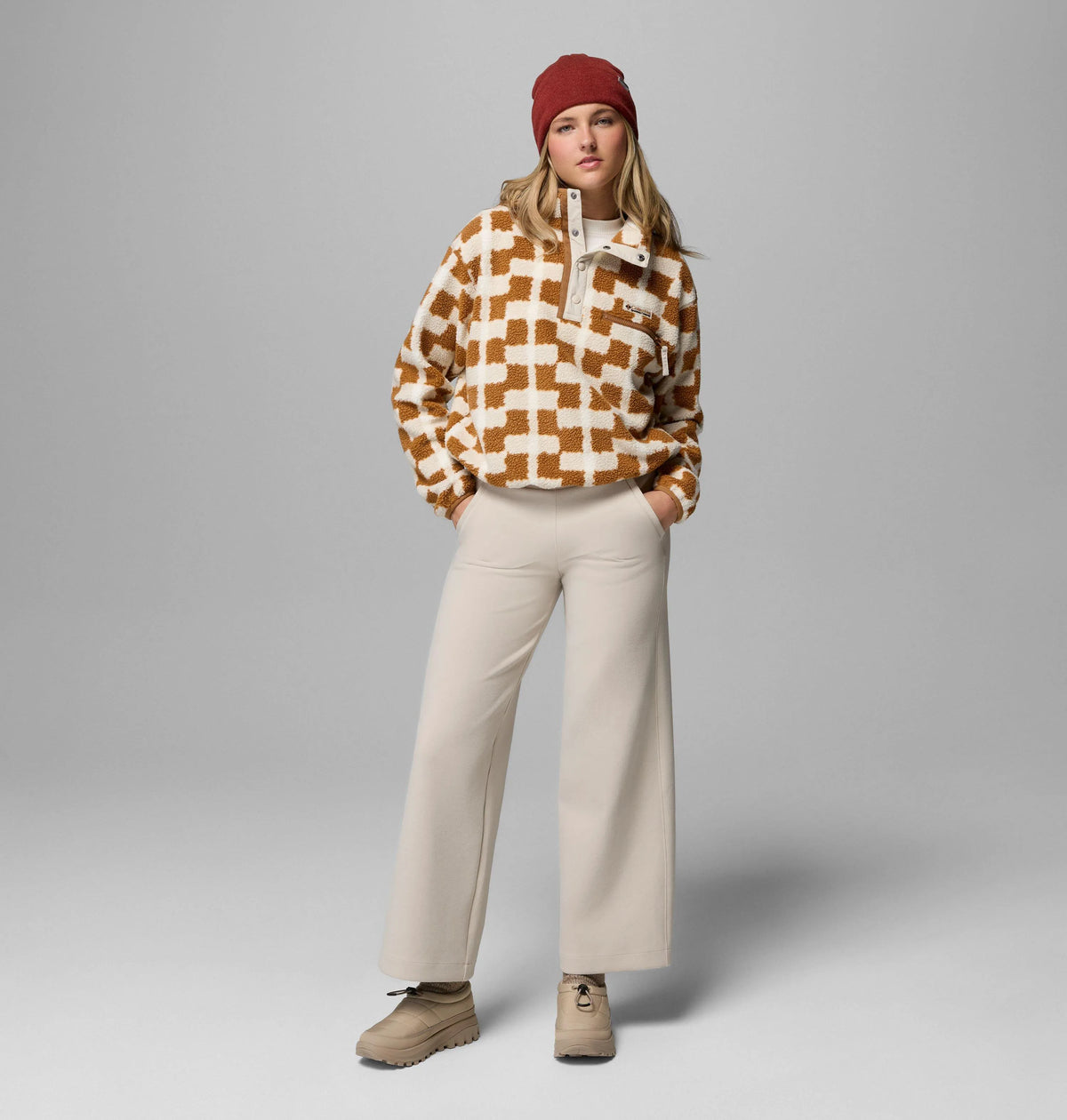 Camel Brown, Geostack