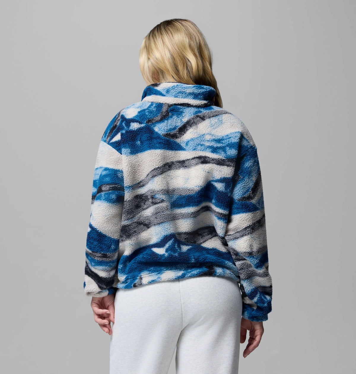 Phoenix Blue, Summits