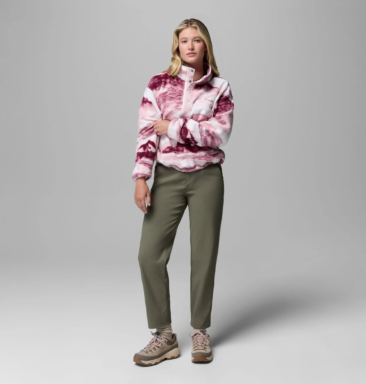 Antique Mauve, Summits