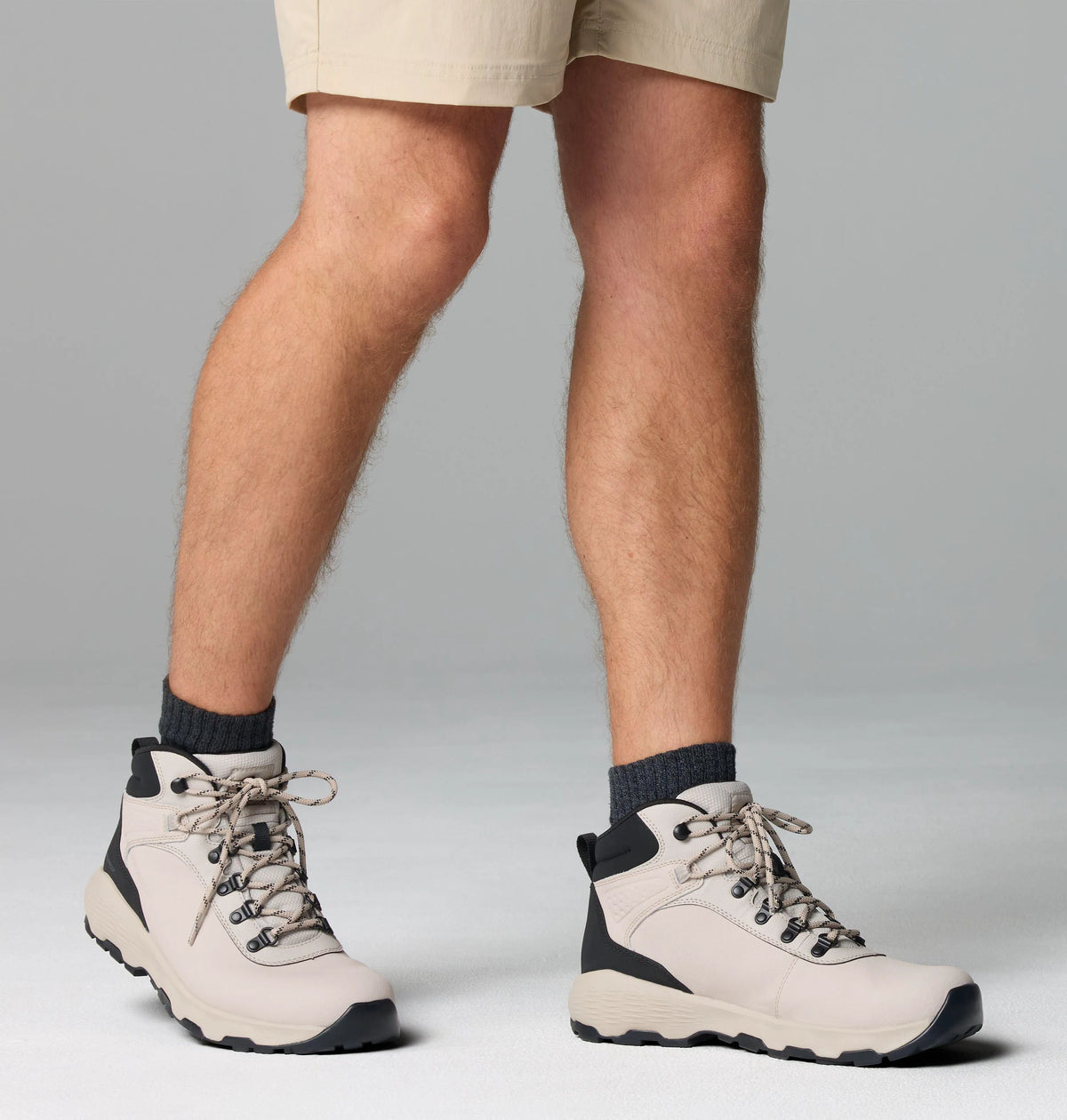 Soft Taupe, Black