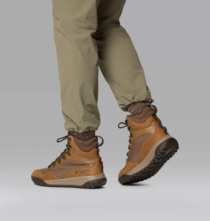 Dark Brown, Dark Mountain