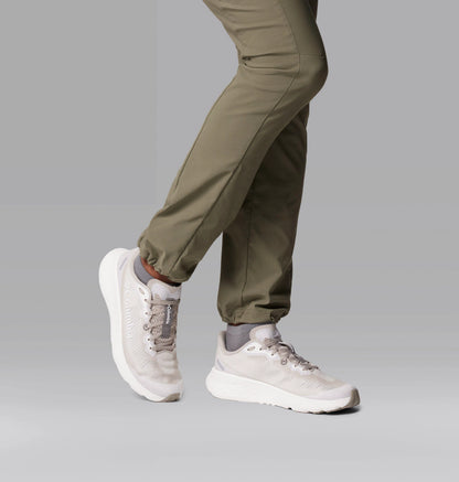Soft Taupe, Stratus