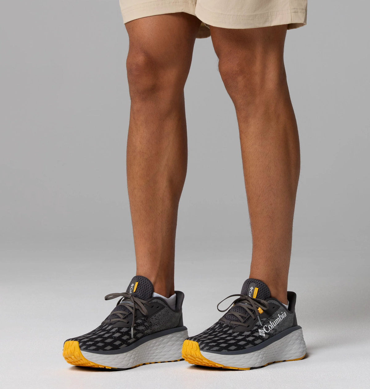 Dark Grey, Stinger