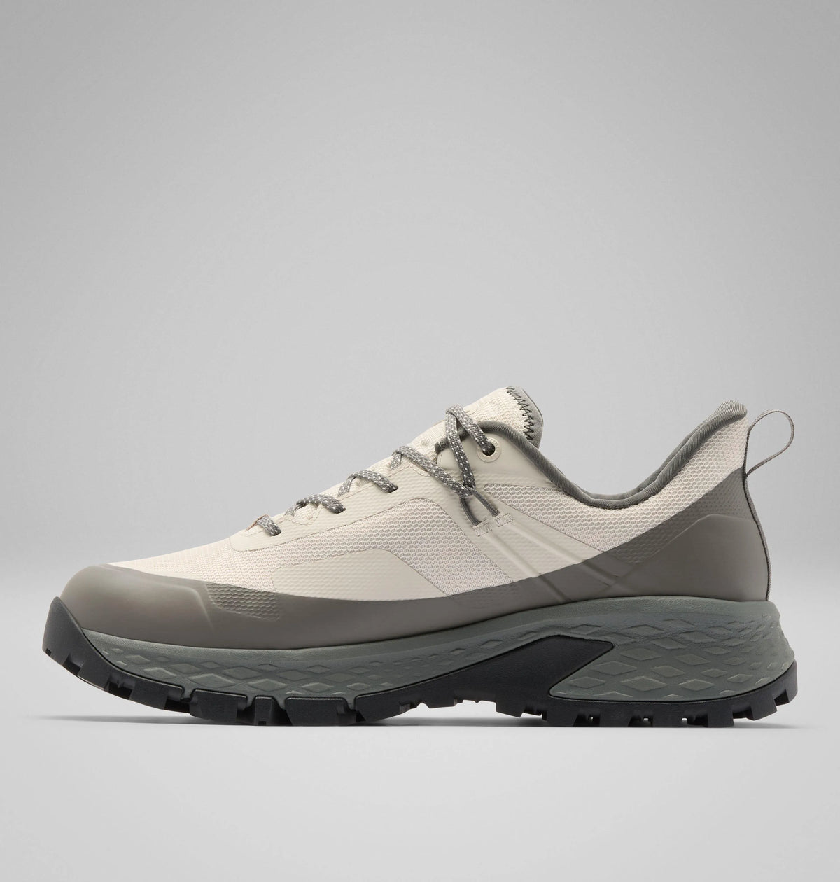 Cloud Grey, Charcoal