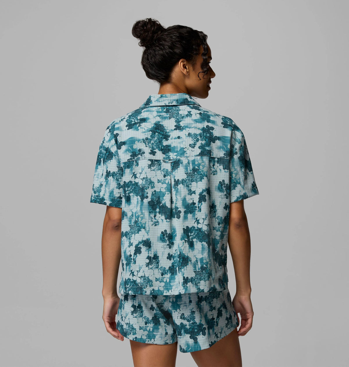 Crushed Blue, Florage