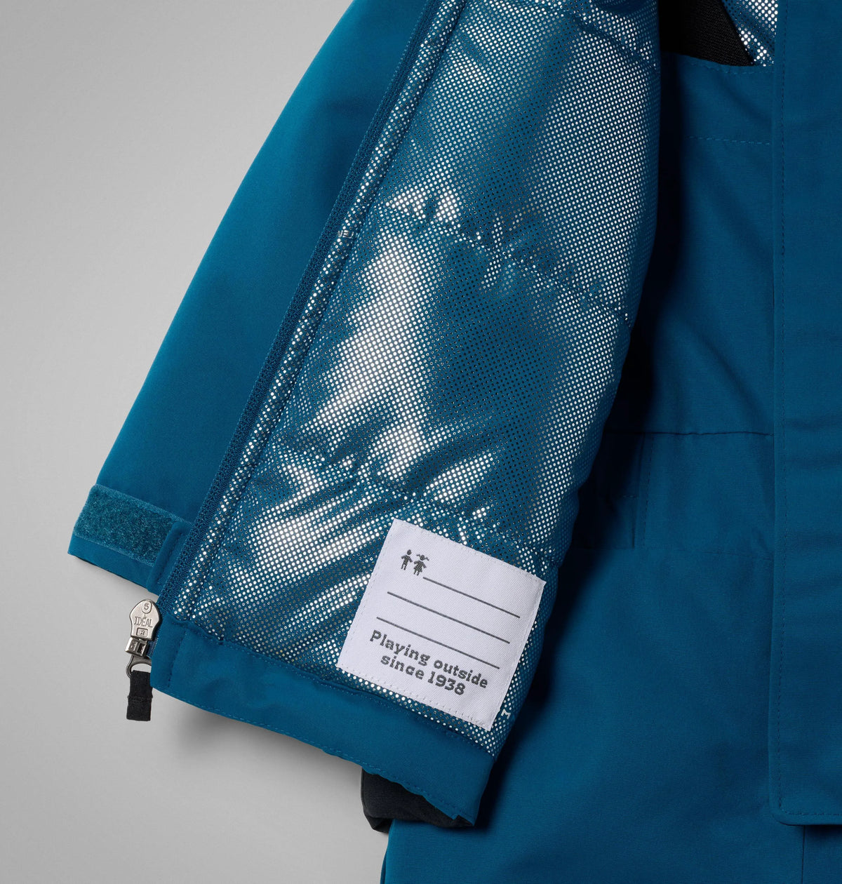 Phoenix Blue, Black